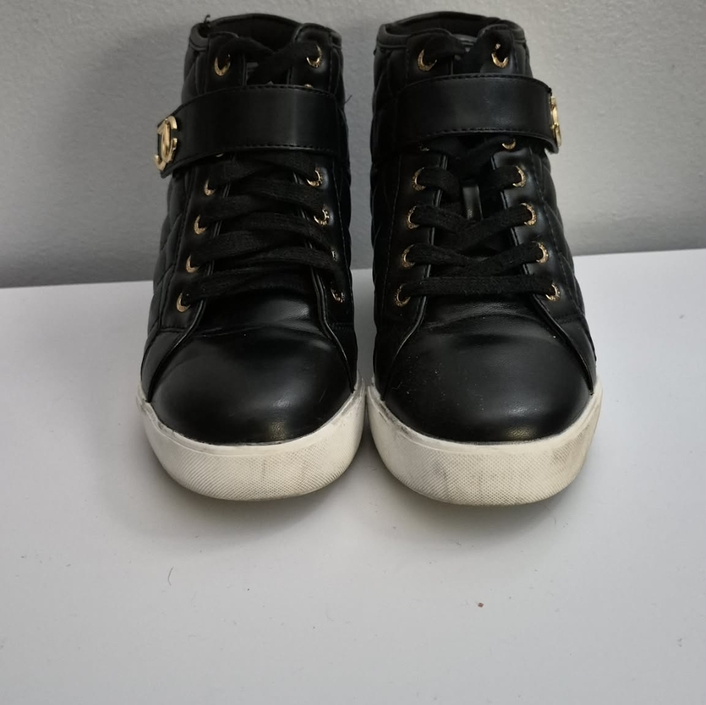 Juicy Couture Wedge Sneakers – Size 6.5 – Black Quilted – Gold JC Logo